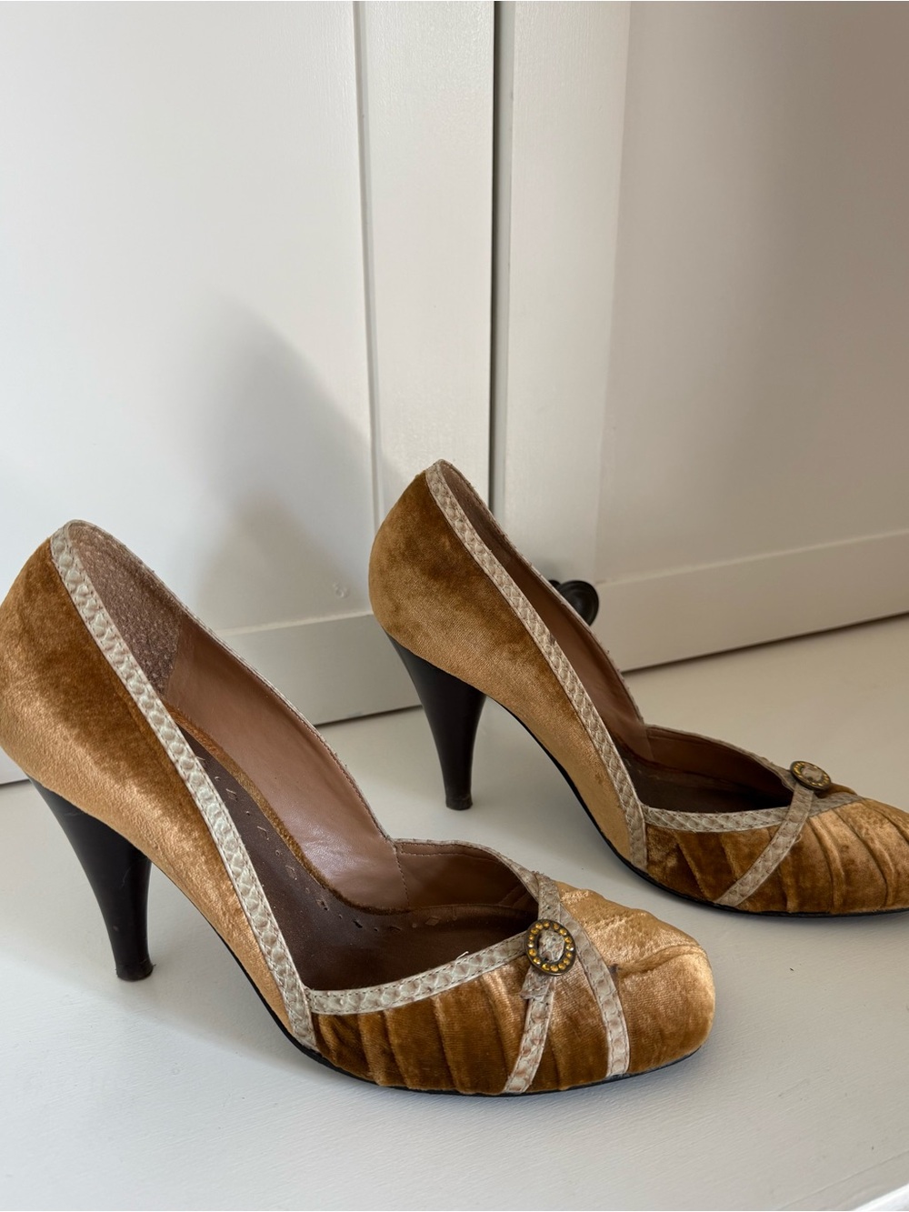 BCBGirls Gold Velvet Heels with Leather Trim and Jewel Accent - 8